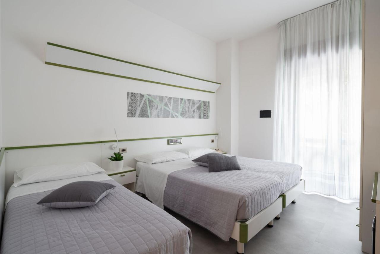 Hotel Iris Jesolo Ngoại thất bức ảnh
